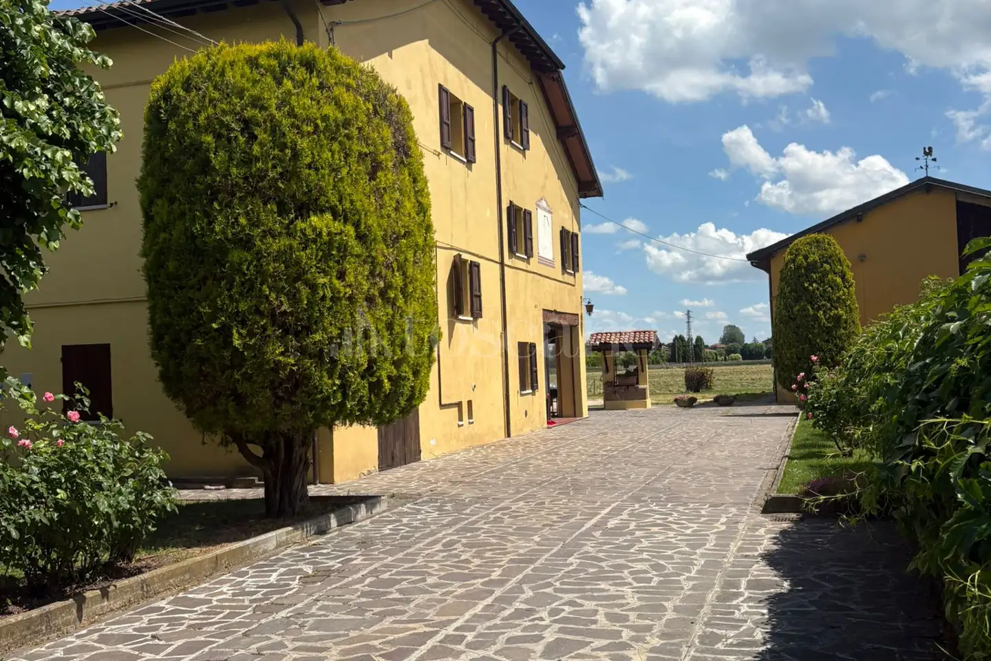 Casa Indipendente in vendita di 246 mq a €550.000 (rif. 31/2026)