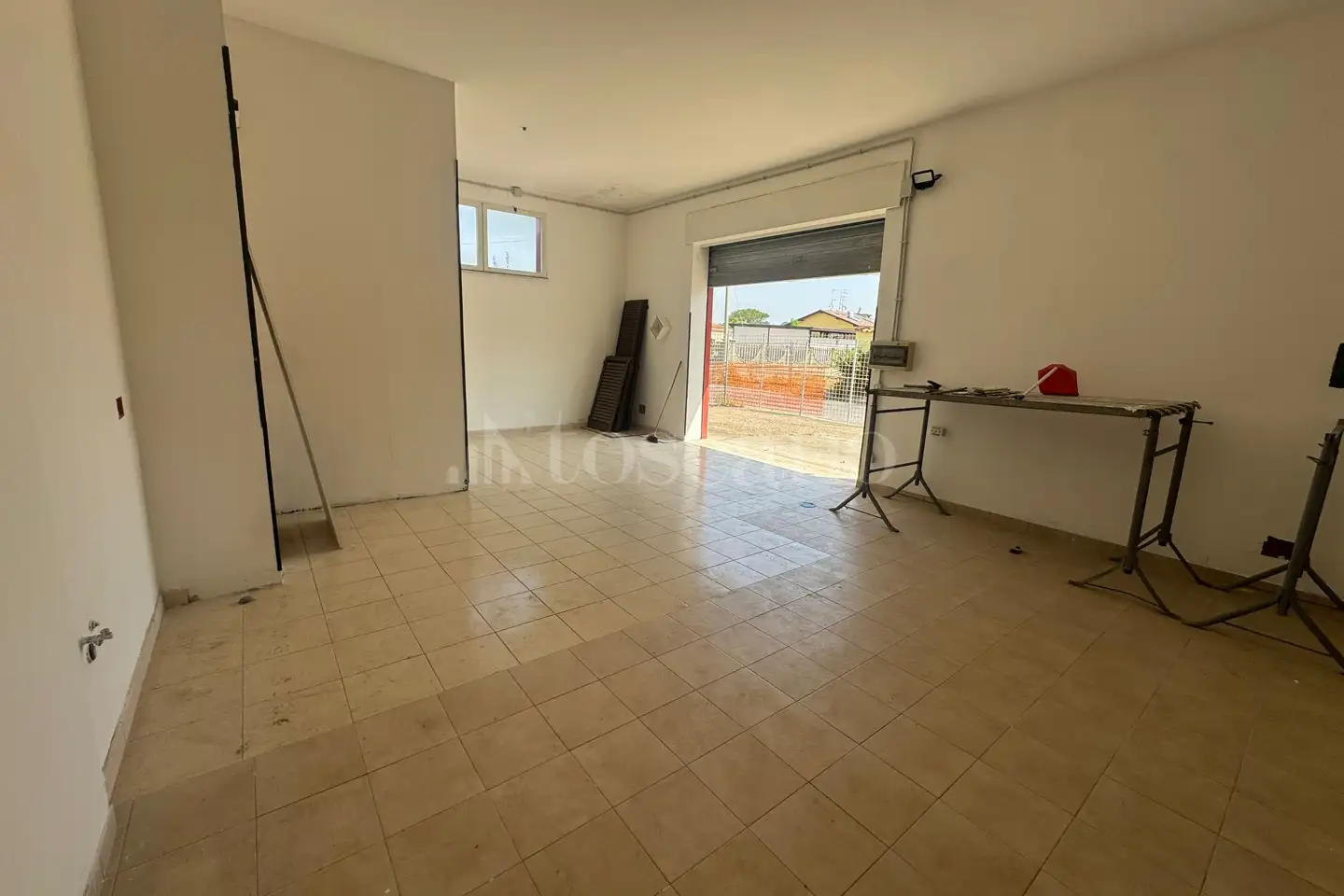 Negozio in vendita di 100 mq a €239.000 (rif. 5/2025)