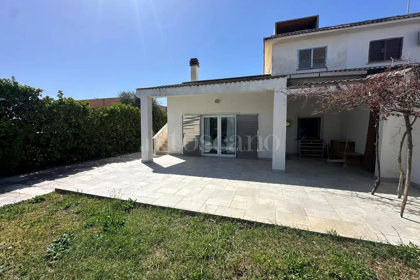Villa Bifamiliare in vendita di 120 mq trattativa riservata (rif. 41/2026)