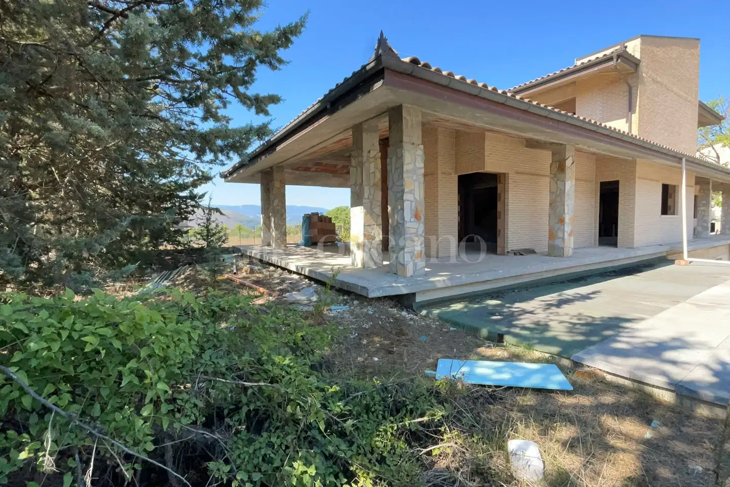 Villa in vendita di 300 mq a €250.000 (rif. 34/2024)