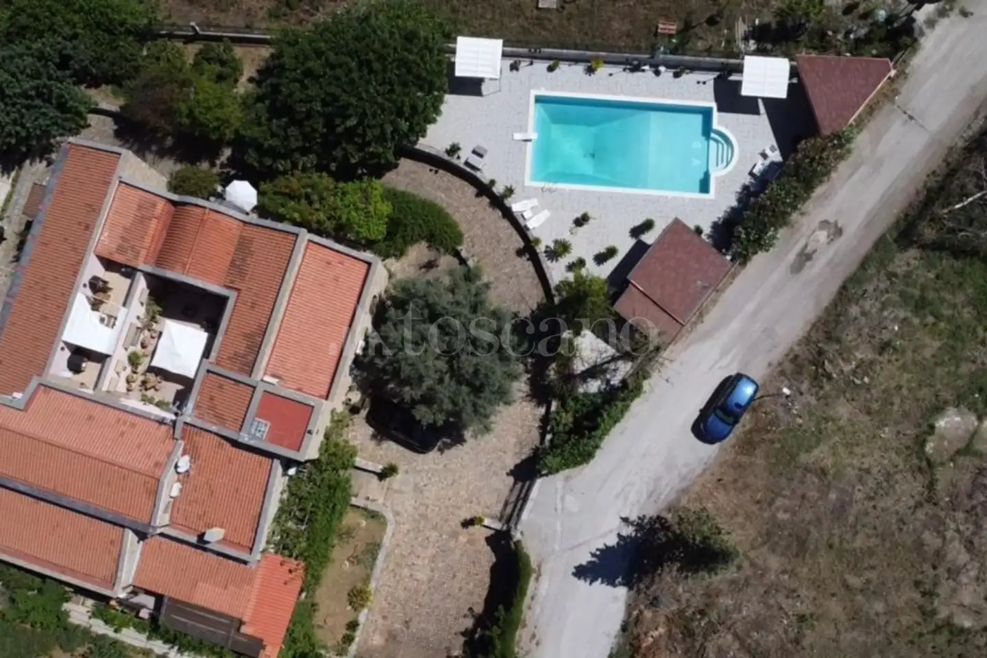 Villa in vendita di 920 mq a €2.000.000 (rif. 43/2025)