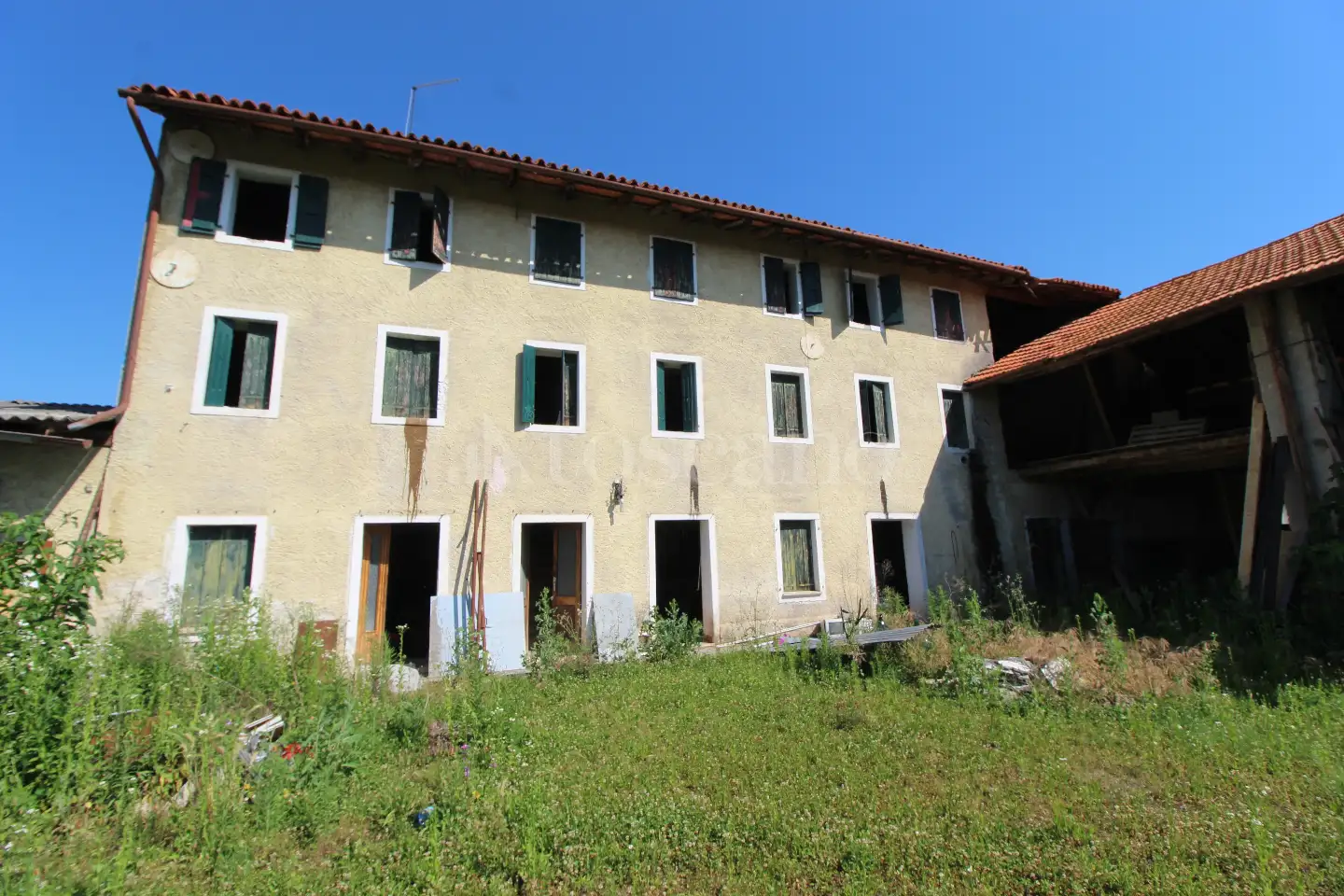Rustico in vendita di 270 mq a €200.000 (rif. 93/2026)
