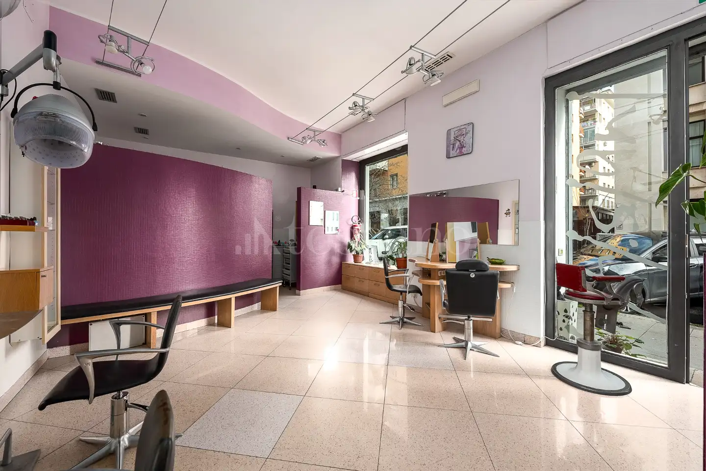 Attività Commerciale in vendita di 60 mq a €69.000 (rif. 3/2026)