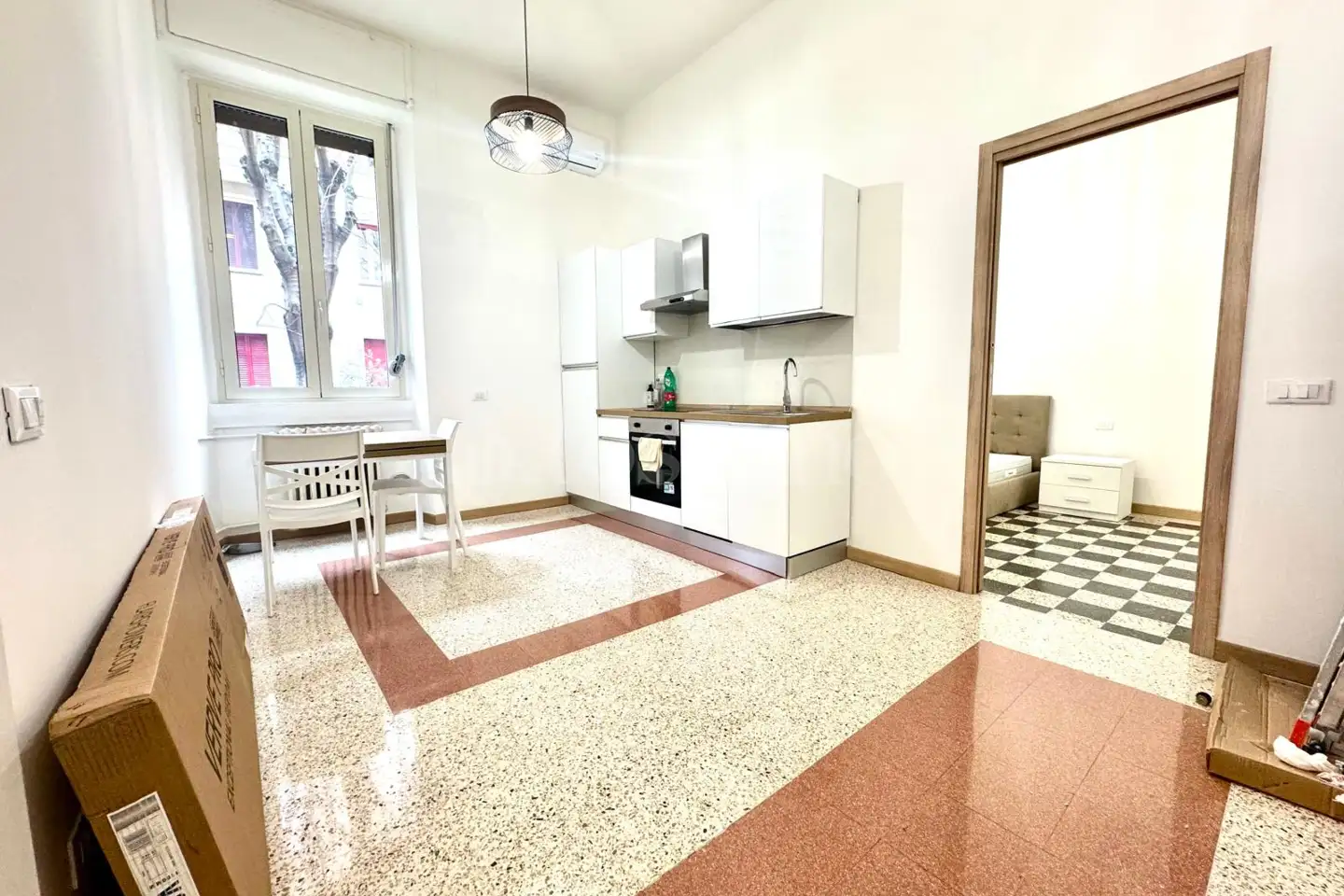 Casa in affitto di 43 mq a €1.200 (rif. 4/2026)