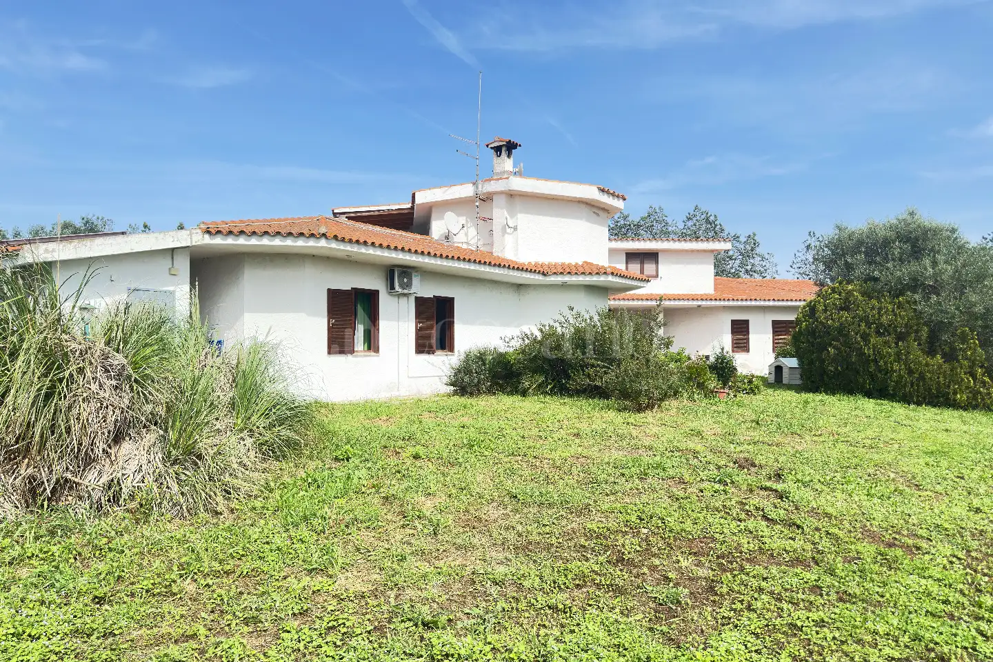 Villa in vendita di 450 mq a €2.200.000 (rif. 9/2026)