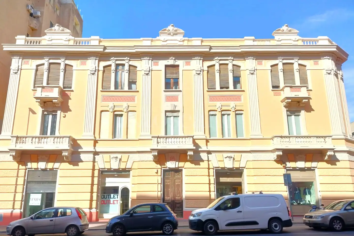 Negozio in vendita di 120 mq a €295.000 (rif. 25/2025)