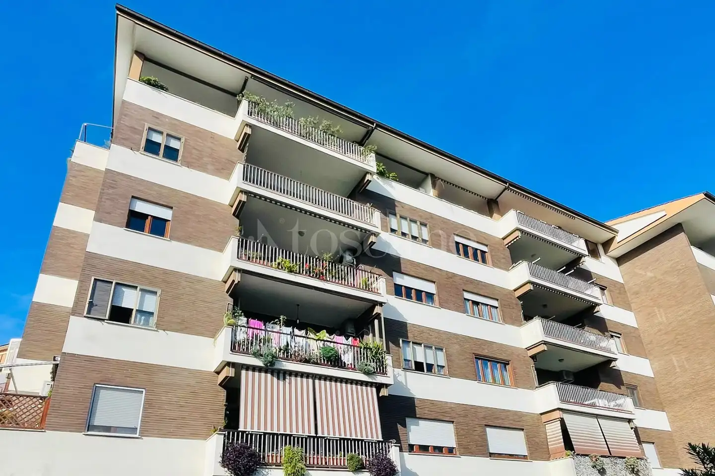Box in vendita di 16 mq a €35.000 (rif. 45/2026)