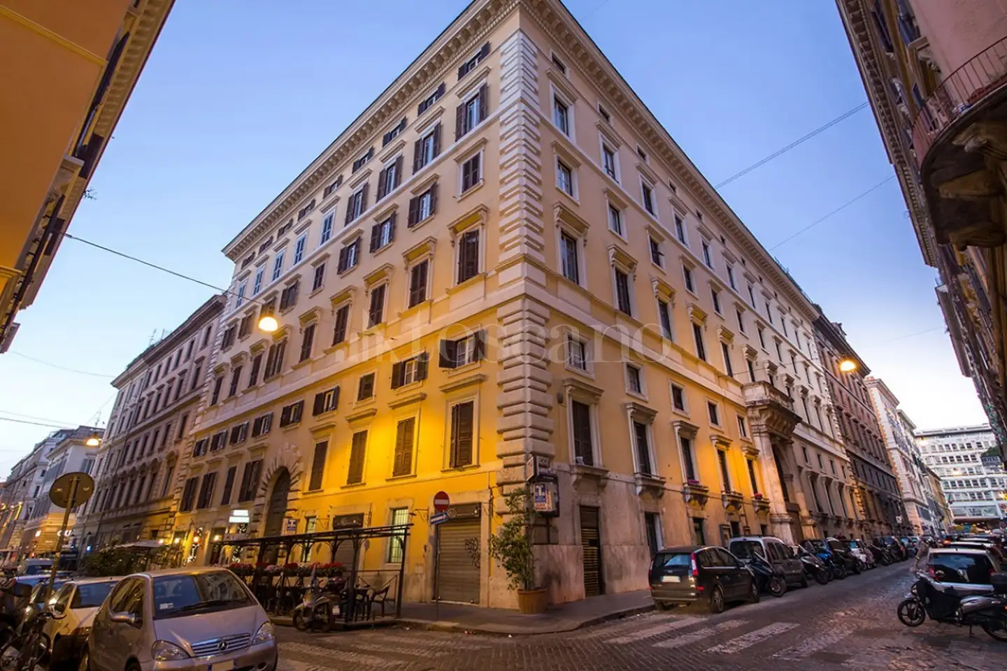 Casa in vendita di 235 mq a €1.899.000 (rif. 32/2026)