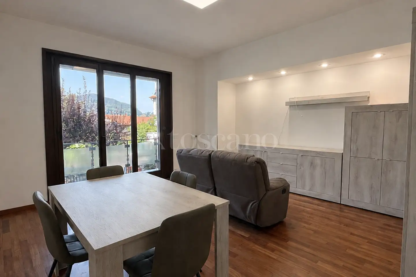 Casa in affitto di 90 mq a €1.700 (rif. 15/2026)