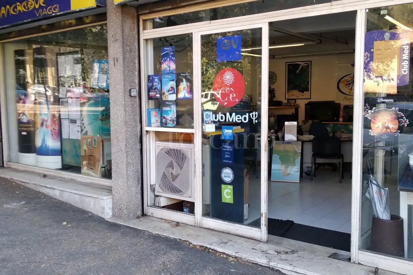 Negozio in vendita di 70 mq a €179.000 (rif. 6/2026)