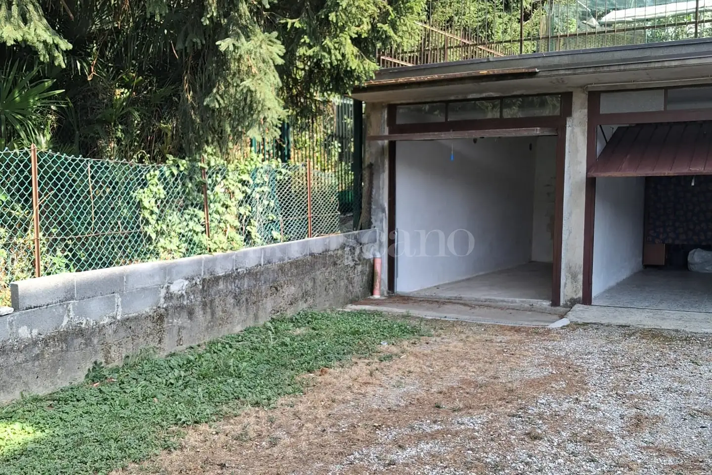 Box in vendita di 15 mq a €15.000 (rif. 181/2026)