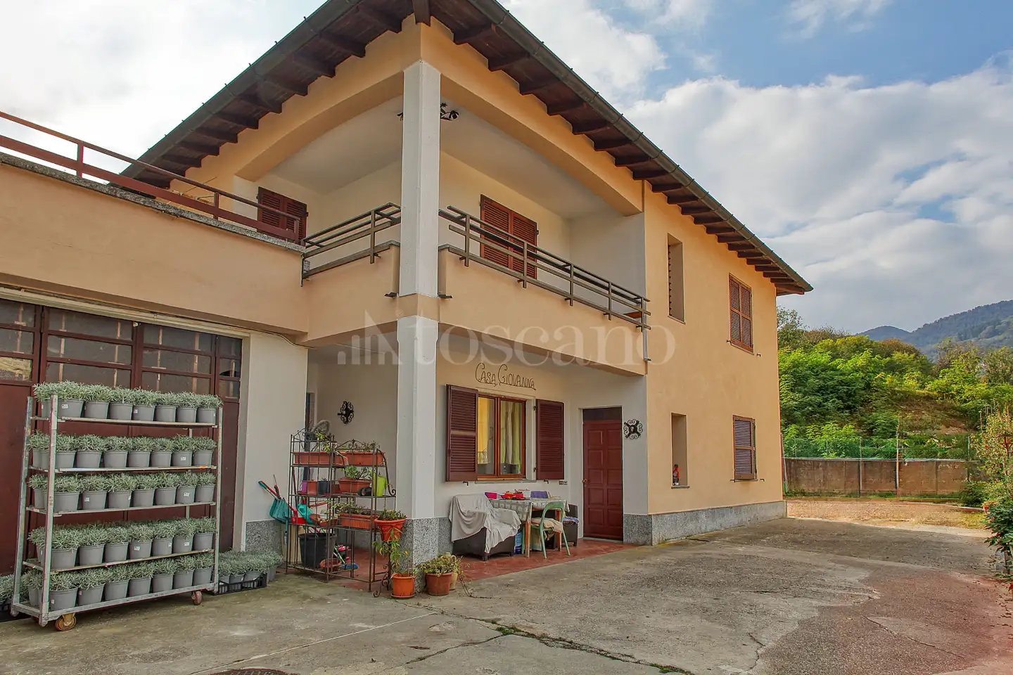 Villa Bifamiliare in vendita di 215 mq a €460.000 (rif. 47/2026)