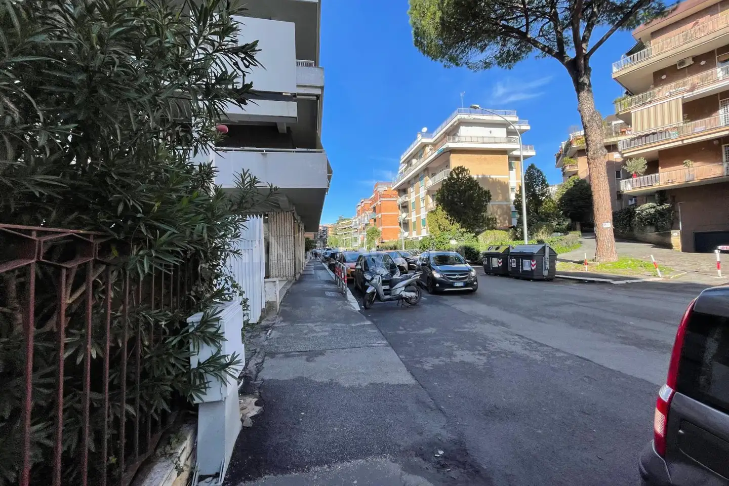 Negozio in vendita di 97 mq a €350.000 (rif. 2/2026)