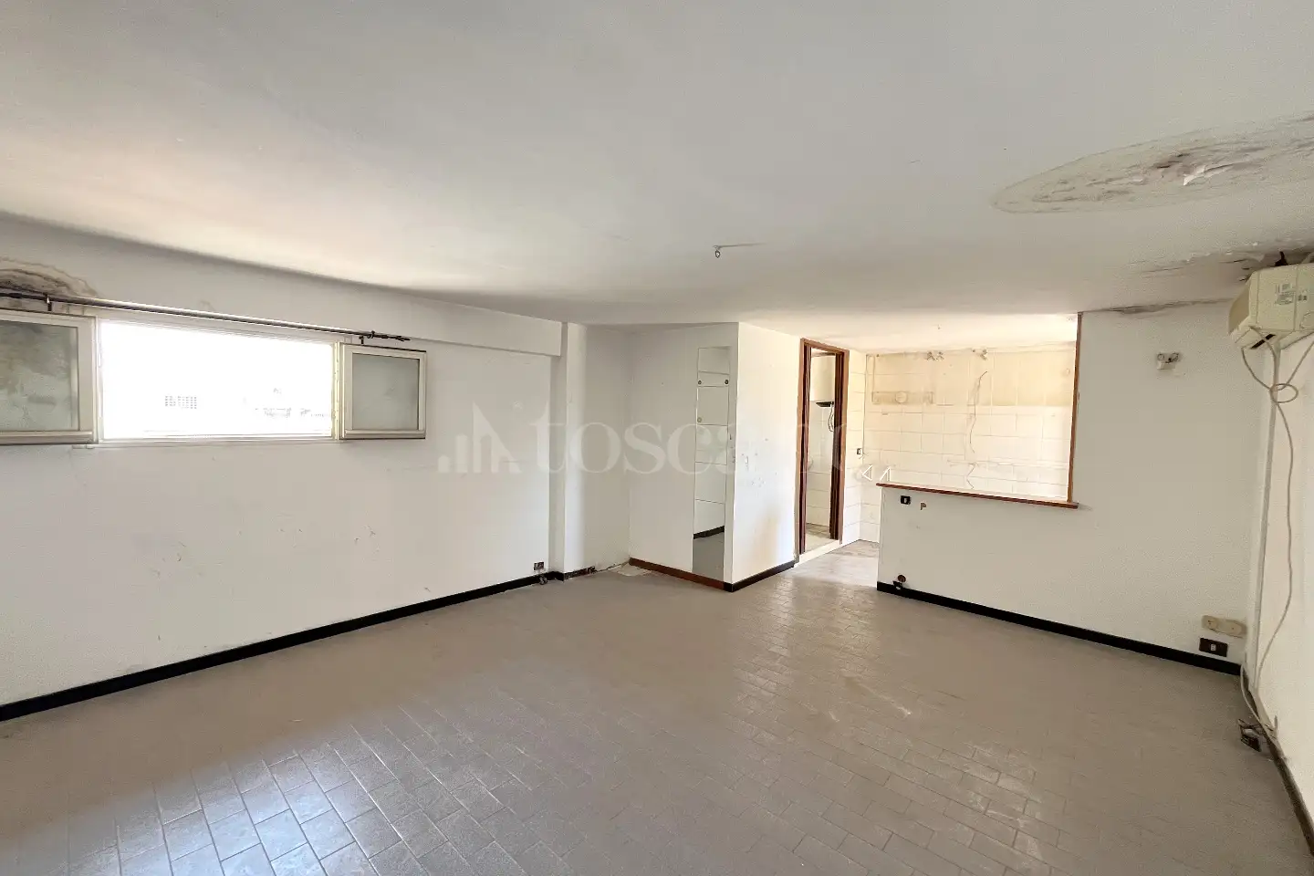 Superattico in vendita di 38 mq a €95.000 (rif. 10/2026)