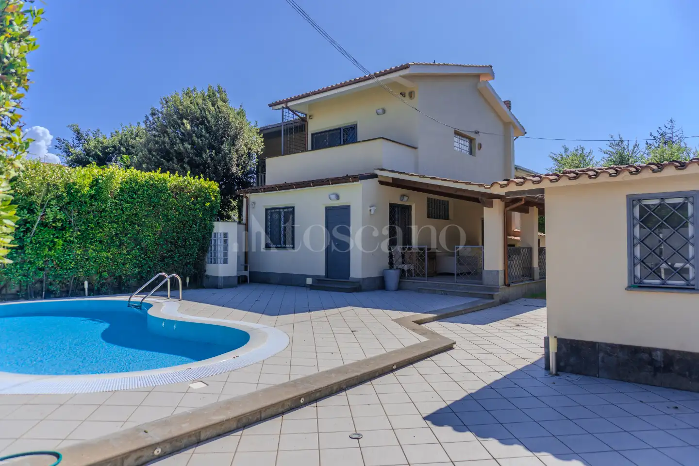 Villa Bifamiliare in vendita di 120 mq a €665.000 (rif. 46/2025)