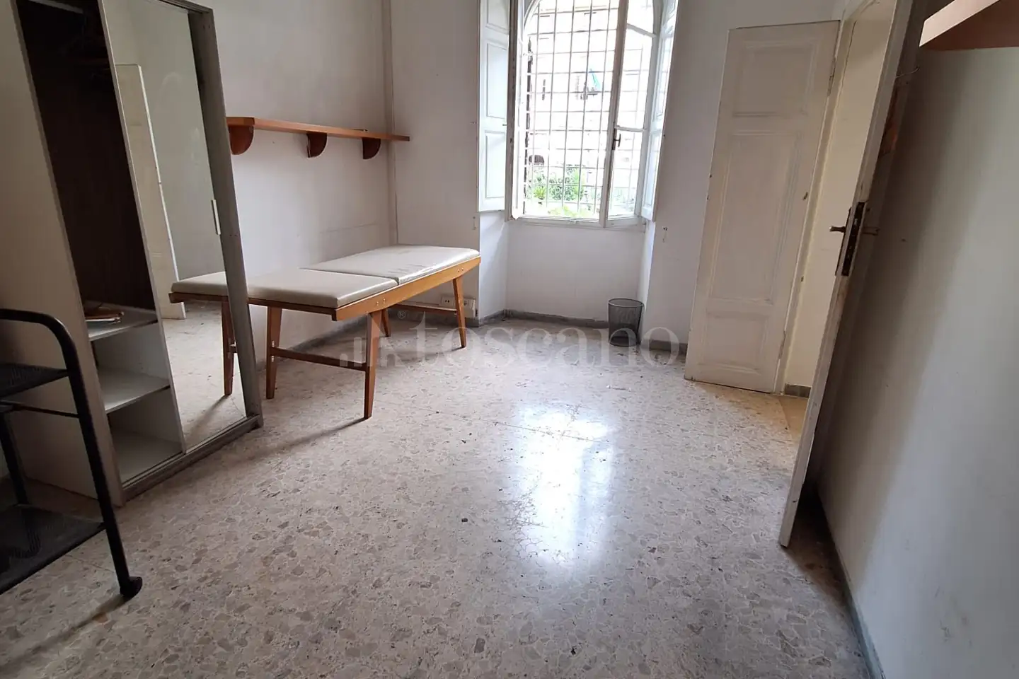 Ufficio in affitto di 102 mq a €2.000 (rif. 28/2026)