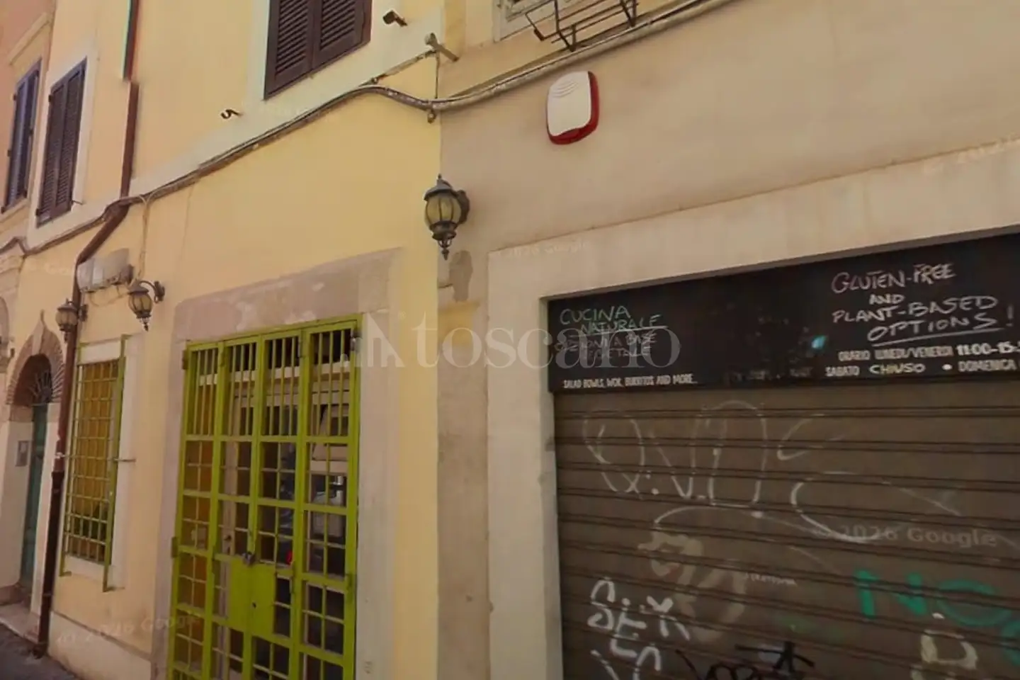 Negozio in vendita di 120 mq a €450.000 (rif. 5/2026)