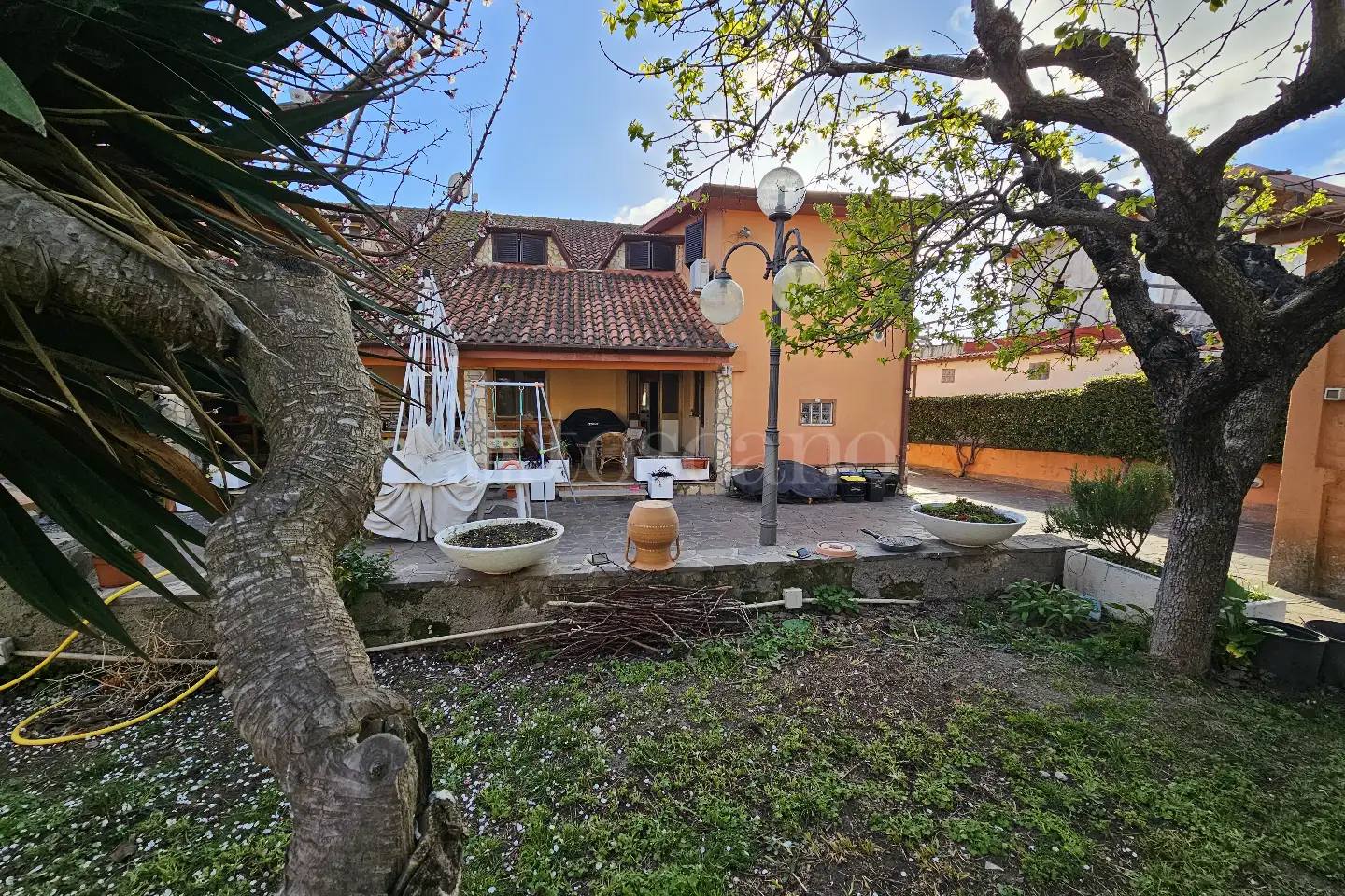 Villa Bifamiliare in vendita di 220 mq a €319.000 (rif. 21/2025)