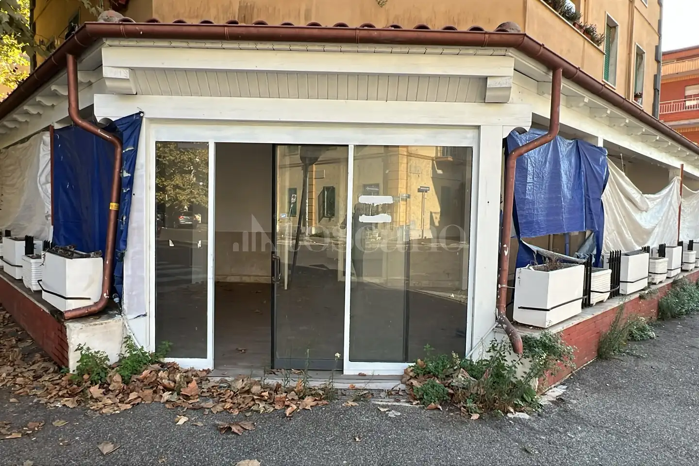 Negozio in vendita di 110 mq a €219.000 (rif. 12/2026)