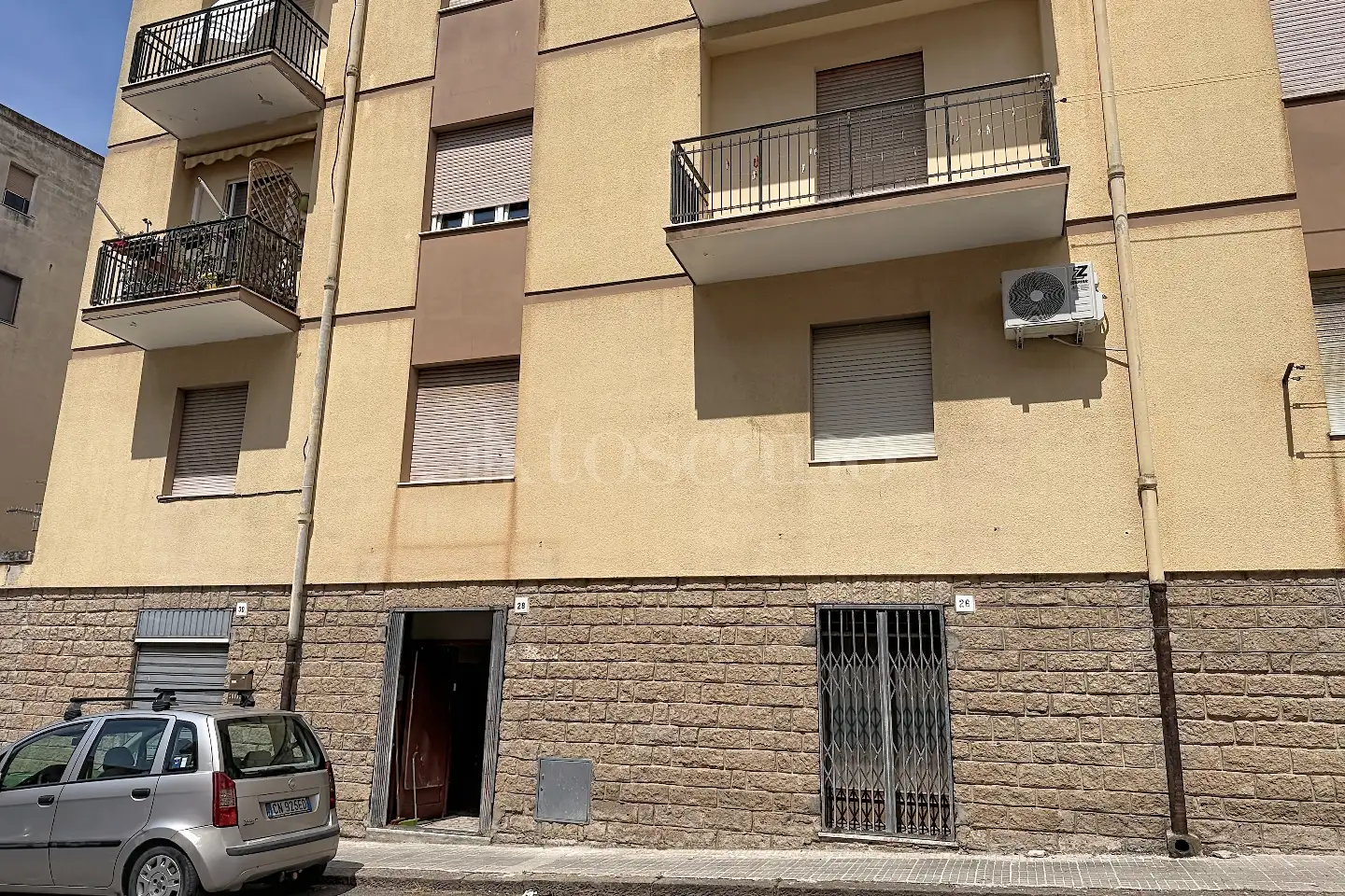 Laboratorio in vendita di 120 mq a €69.000 (rif. 150/2026)
