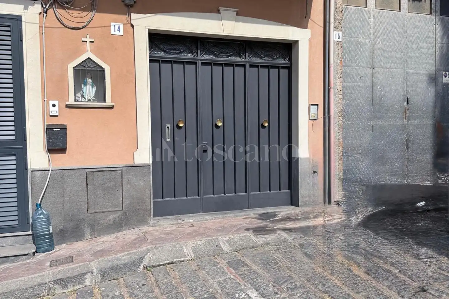 Magazzino in vendita di 90 mq a €15.000 (rif. 111/2026)
