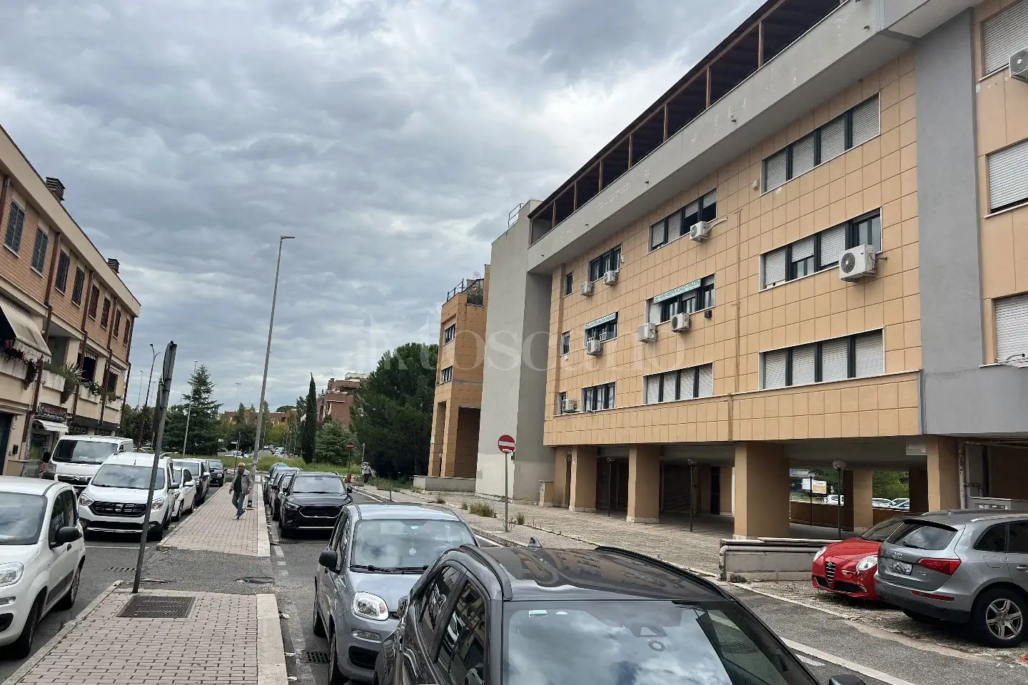 Ufficio in affitto di 50 mq a €600 (rif. 9/2026)