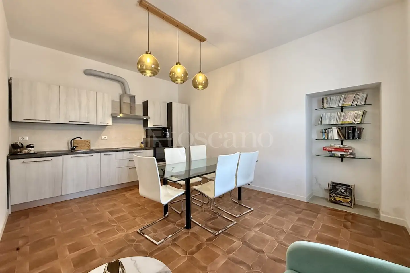 Villino a Schiera in vendita di 220 mq a €450.000 (rif. 24/2026)