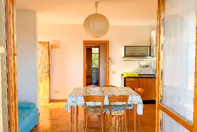 Casa in vendita, Via Monte Saltarino, Soiano del Lago