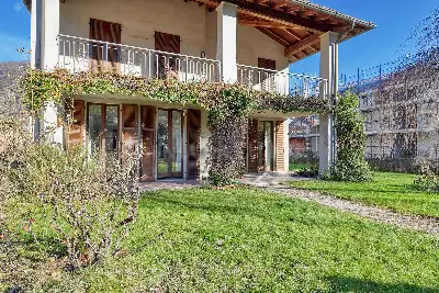 Villa in vendita, Via Pianazzo, Lavena Ponte Tresa
