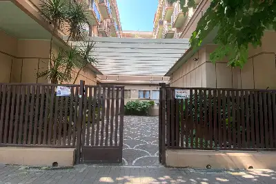 Casa in vendita, Via delle Gondole, Roma