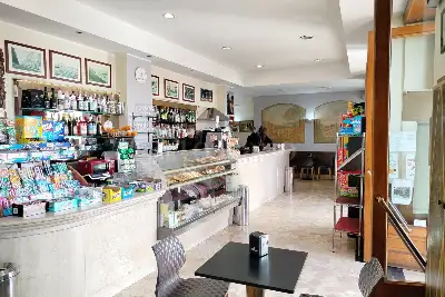 Negozio in vendita, Via Roma, Cagliari