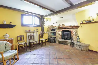 Villa in vendita, Via Edmondo De Amicis, Fino Mornasco