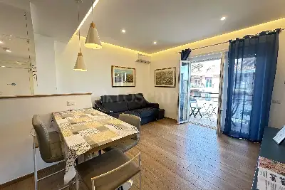 Casa in vendita, Via Giuseppe Peano, Roma