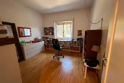 Casa in affitto, Piazza Augusto Lorenzini, Roma