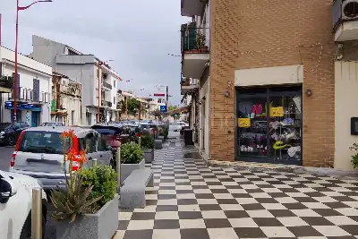 Attività Commerciale in vendita, Via Consolare Pompea, Messina