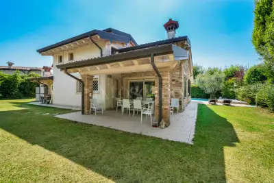 Villa in vendita, Via San Zeno, Lonato del Garda