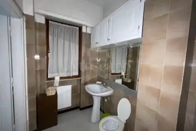 Casa in vendita, Via Mario Fani, Roma
