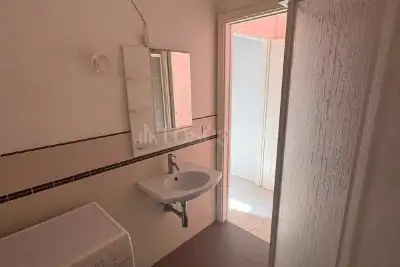 Casa in vendita, Via Cardinale Giovanni Morone, Modena