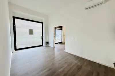Negozio in vendita, Via Crotte, Brescia
