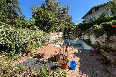 Villino a Schiera in vendita, Via Ernesto Basile, Roma