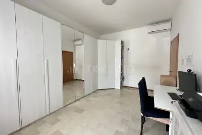 Casa in vendita, Via Mar Nero, Milano