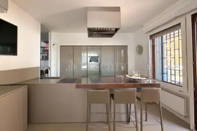 Casa in vendita, Via Orazio, Napoli