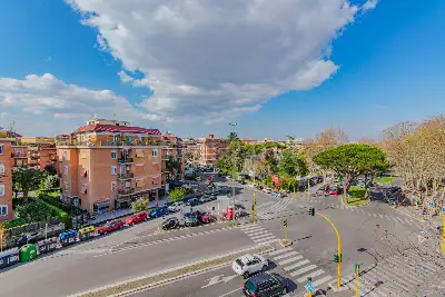 Casa in vendita, Via Federico di Donato, Roma
