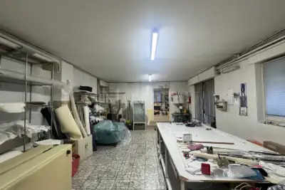 Laboratorio in vendita, Via Bruno Buozzi, Prato