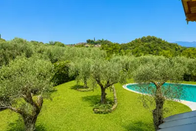 Villa in vendita, Via della Gherla, Moniga del Garda