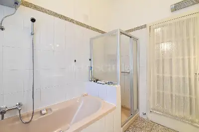 Casa in vendita, Via Lega Insurrezionale, Como