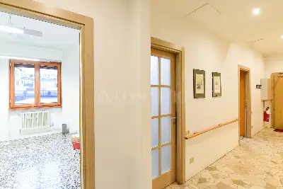 Casa in vendita, Via Rezzonico, Como