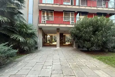 Casa in vendita, Via Privata Angera, Milano