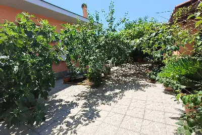 Casa Indipendente in vendita, Via Giovanni Pascoli, Ciampino
