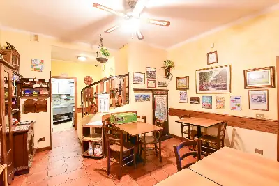 Palazzo in vendita, Via Como, Erba